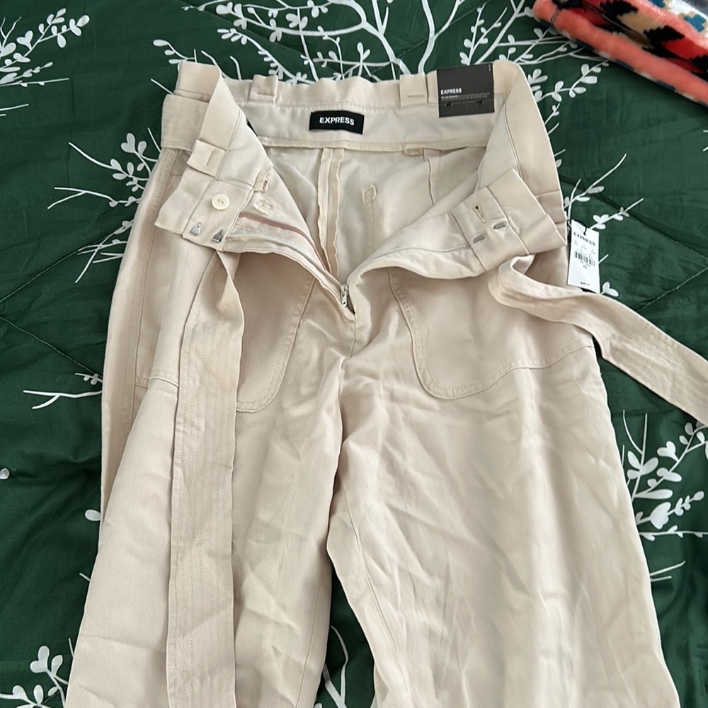 Express NWT pants!